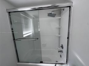 19 Abbey Ln 108, Delray Beach FL 33446