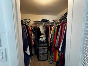 19 Abbey Ln 108, Delray Beach FL 33446