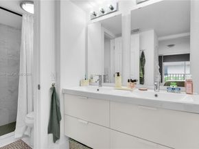 830 NW 87th Ave 406, Miami FL 33172