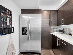 830 NW 87th Ave 406, Miami FL 33172