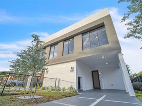 919 NW 55th St, Miami FL 33127