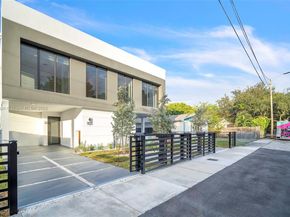 919 NW 55th St, Miami FL 33127