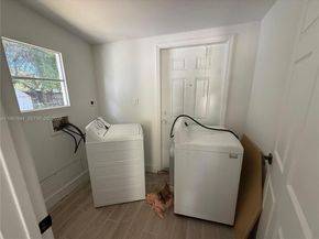 5264 NE 15th Ave, Pompano Beach FL 33064