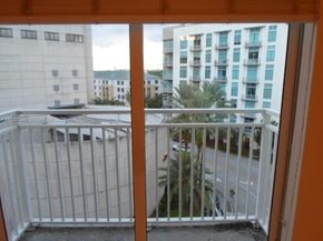 7275 SW 90th Way G 611, Miami FL 33156