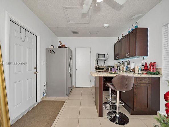 7420 SW 31st St, Miami FL 33155