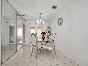 7420 SW 31st St, Miami FL 33155