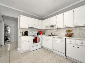 7420 SW 31st St, Miami FL 33155