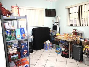 2000 SW 84th Ave, Miami FL 33155