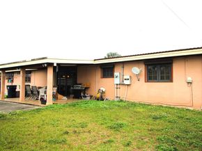 2000 SW 84th Ave, Miami FL 33155