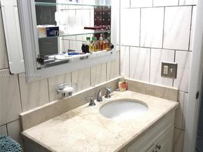 2000 SW 84th Ave, Miami FL 33155