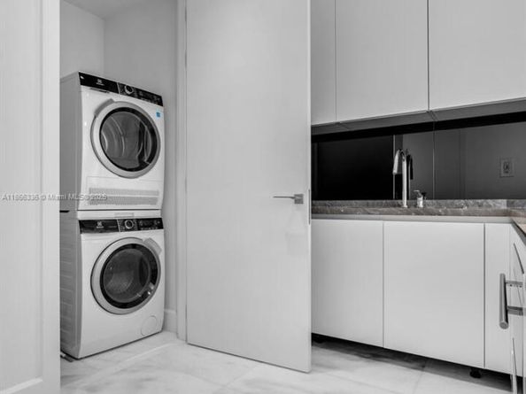 700 NE 26th Ter 1604, Miami FL 33137