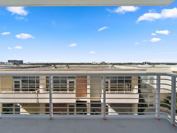 3250 NE 1st Ave 713, Miami FL 33137