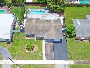1600 N 73rd Ave, Hollywood FL 33024