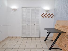 1600 N 73rd Ave, Hollywood FL 33024