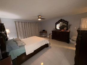 661 SW 67th Ave, Pembroke Pines FL 33023