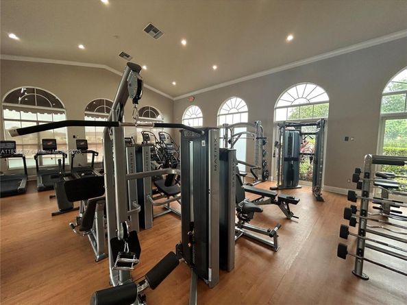 1230 NE 32nd Ave, Homestead FL 33033