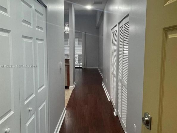 8395 SW 73rd Ave 314, Miami FL 33143