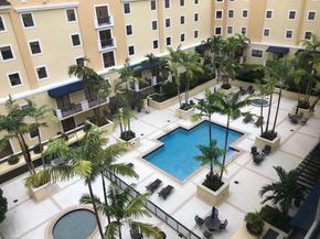 8395 SW 73rd Ave 314, Miami FL 33143