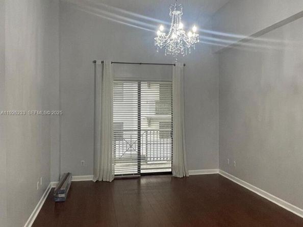 8395 SW 73rd Ave 314, Miami FL 33143