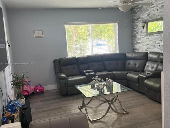 12950 NW 22nd Ave, Miami FL 33167