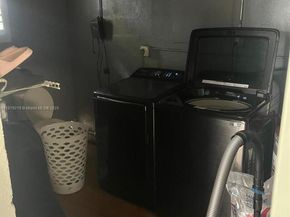 12950 NW 22nd Ave, Miami FL 33167