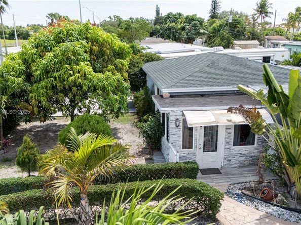 12950 NW 22nd Ave, Miami FL 33167