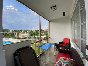 851 NE 14th Ave 420, Hallandale Beach FL 33009