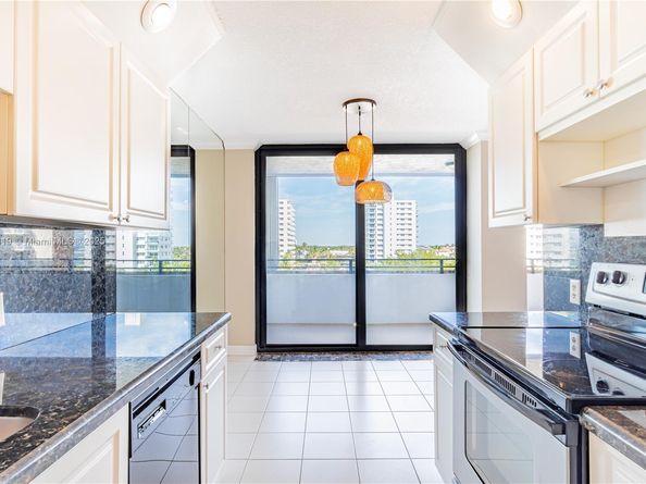 1500 N Ocean Blvd 502, Pompano Beach FL 33062