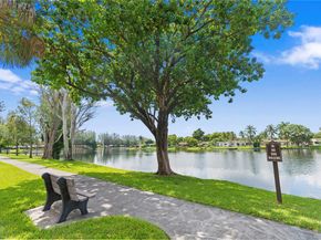 2311 Elm Ct, Pembroke Pines FL 33026
