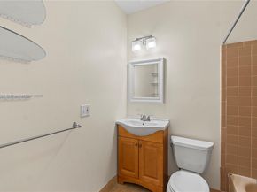2311 Elm Ct, Pembroke Pines FL 33026