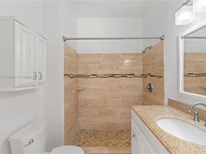 2311 Elm Ct, Pembroke Pines FL 33026