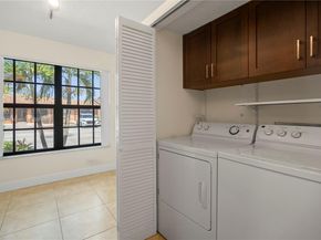 2311 Elm Ct, Pembroke Pines FL 33026