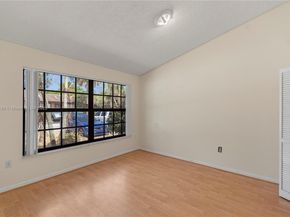 2311 Elm Ct, Pembroke Pines FL 33026