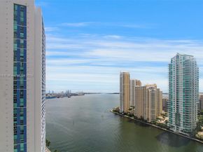 300 S Biscayne Blvd T2612, Miami FL 33131