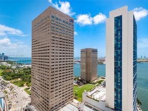 300 S Biscayne Blvd T2612, Miami FL 33131