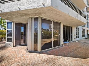 19101 NE 36th Ct 112, Aventura FL 33180