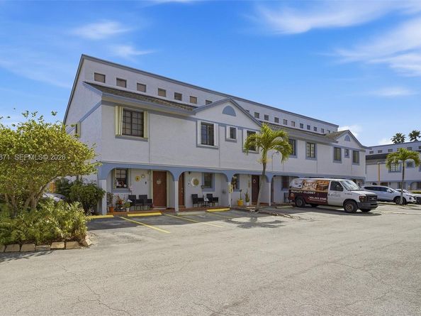 11781 SW 18th St 640, Miami FL 33175