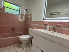 1395 NE 167th St 315, Miami FL 33162