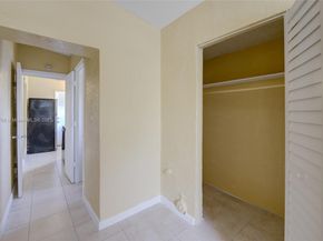 1483 NW 58th St, Miami FL 33142