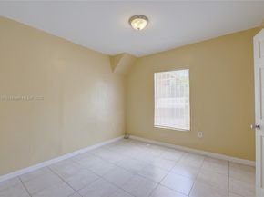 1483 NW 58th St, Miami FL 33142