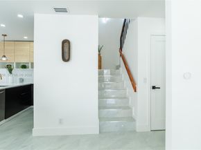 21204 Harbor Way 12212, Aventura FL 33180