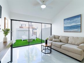 21204 Harbor Way 12212, Aventura FL 33180