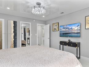 4440 NE 17th Ave, Oakland Park FL 33334