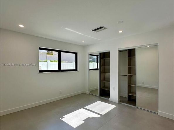 4901 Washington St, Hollywood FL 33021