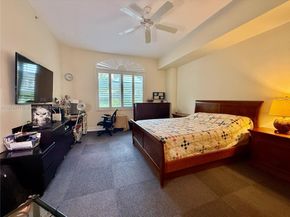 3001 NE 185th St 112, Aventura FL 33180