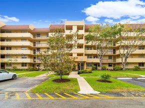 7080 Environ Blvd 226, Lauderhill FL 33319