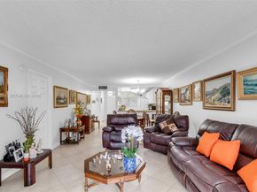 7080 Environ Blvd 226, Lauderhill FL 33319