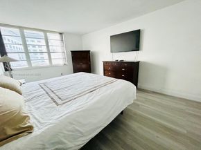 100 Lincoln Rd 535, Miami Beach FL 33139