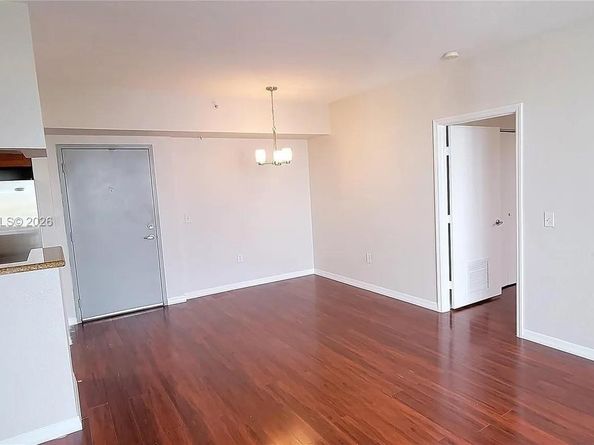 36 NW 6th Ave 805, Miami FL 33128