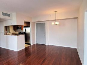 36 NW 6th Ave 805, Miami FL 33128